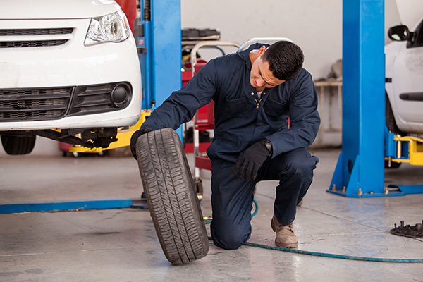 How Do You Know When It’s Time to Replace Your Tires?